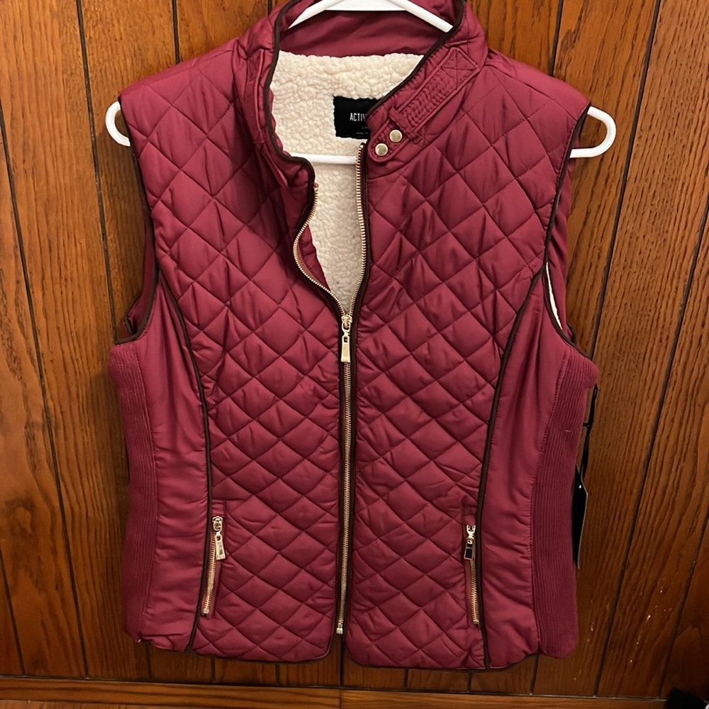 Womens burgundy trimmed in black size large nwt - Picture 10 of 14